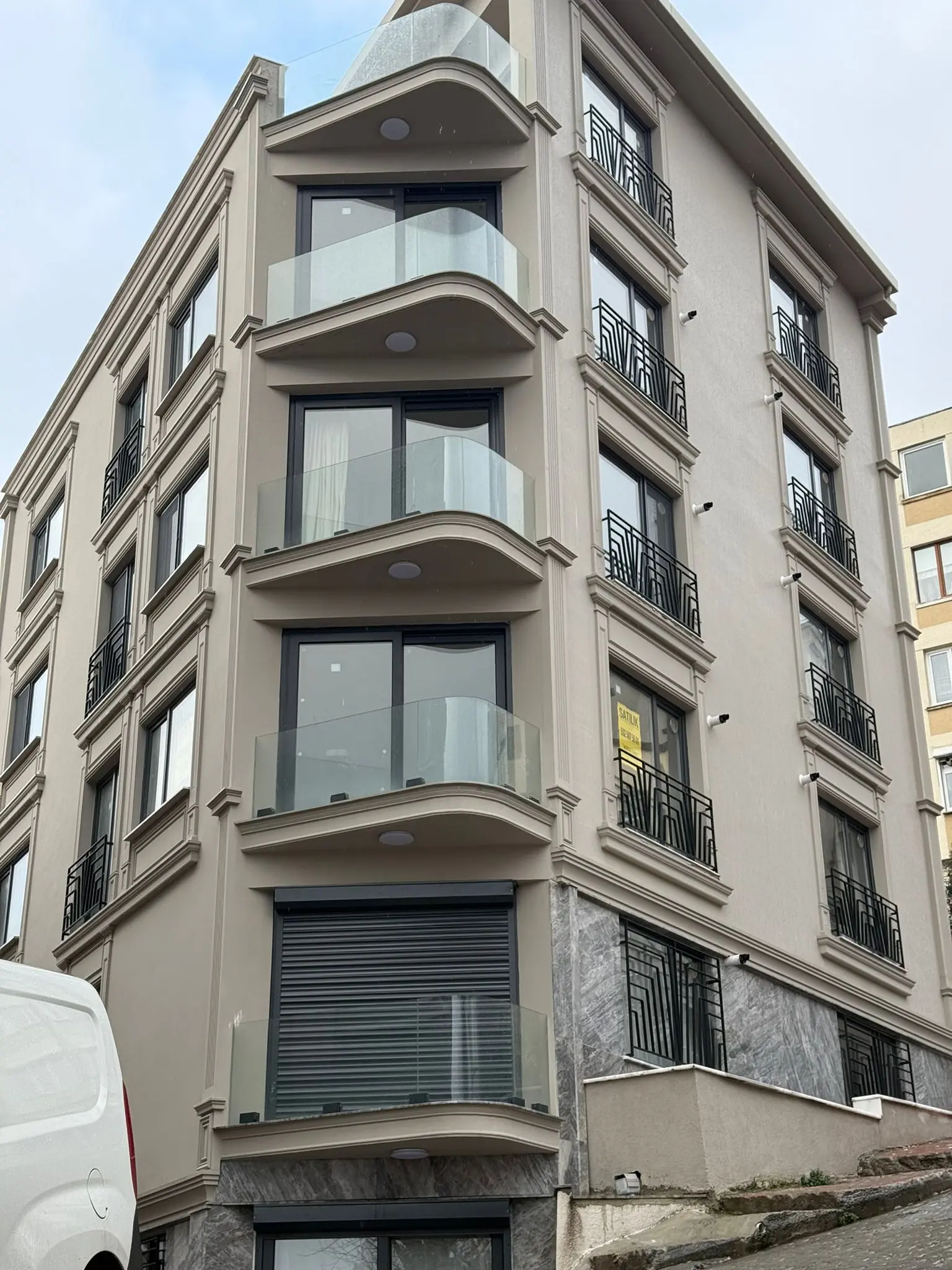 Apartment in Cihangir